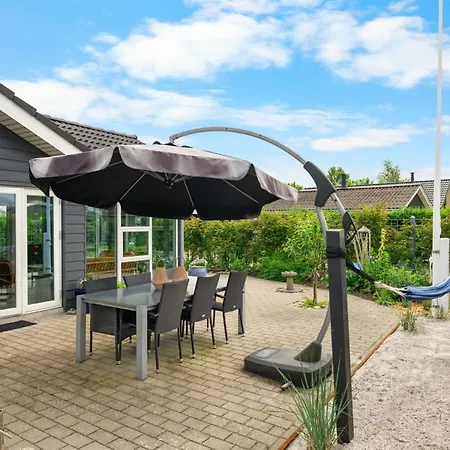 Arnulfuer - 100m From The Sea By Interhome Semesterbostad Otterup